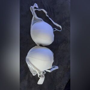 Victoria’s secret bra